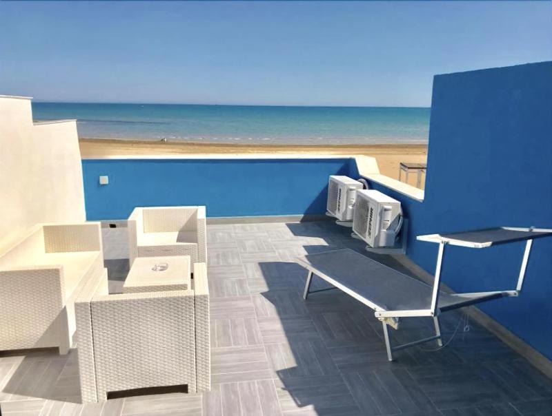 Bed and Breakfast Terrazze Sul Mare Pozzallo Exterior foto