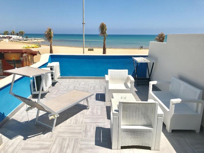 Bed and Breakfast Terrazze Sul Mare Pozzallo Exterior foto