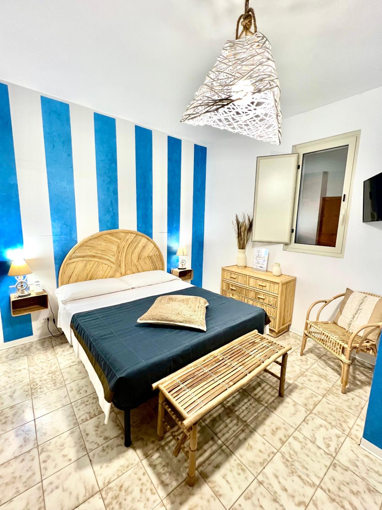 Bed and Breakfast Terrazze Sul Mare Pozzallo Exterior foto