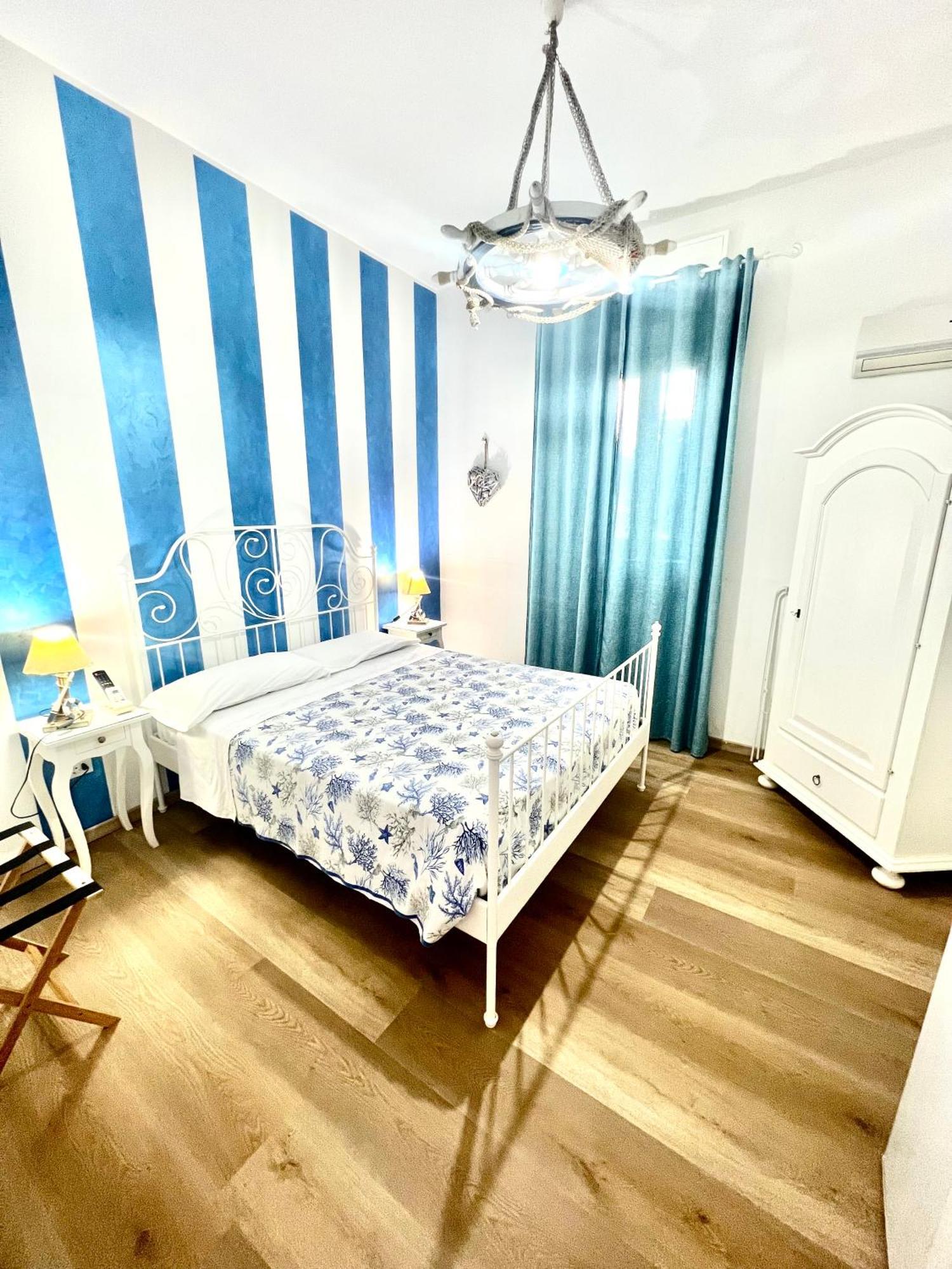 Bed and Breakfast Terrazze Sul Mare Pozzallo Exterior foto