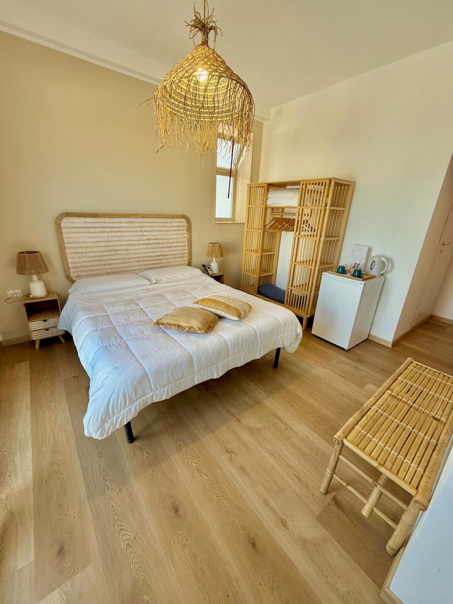 Bed and Breakfast Terrazze Sul Mare Pozzallo Exterior foto