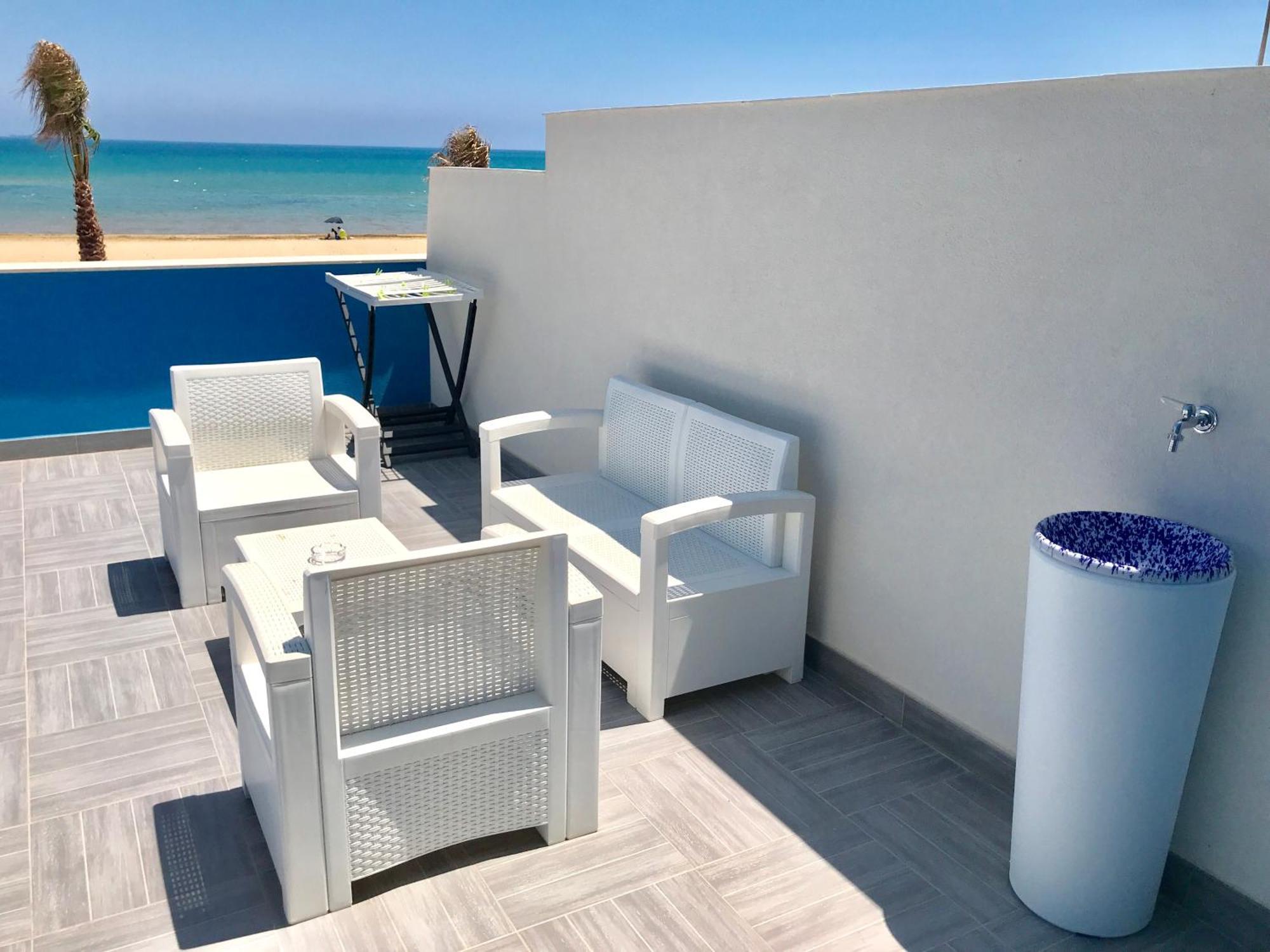 Bed and Breakfast Terrazze Sul Mare Pozzallo Exterior foto